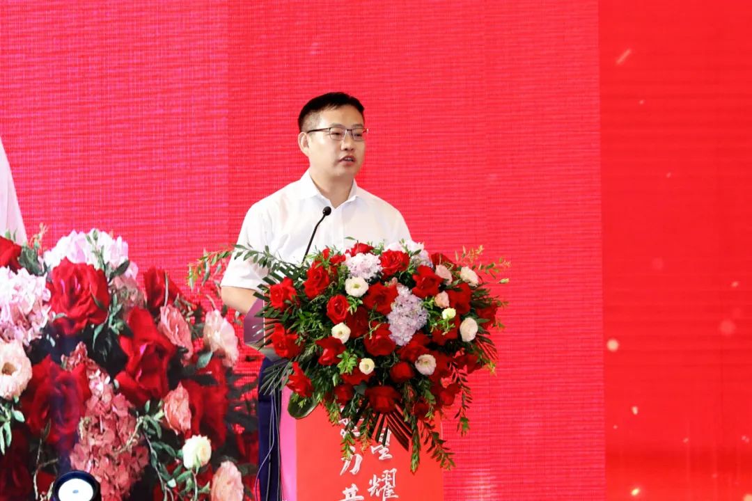 18175045ax92 图片